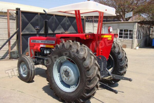 Massey Ferguson 260