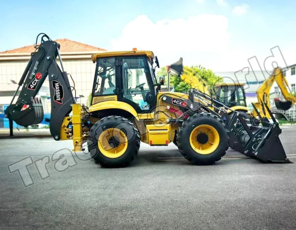 Massive 4CX Backhoe Loader In Ghana