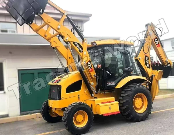 Massive 420 Backhoe loader In Ghana