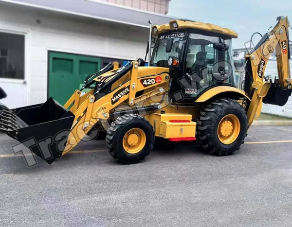 Massive 420 Backhoe loader In Ghana