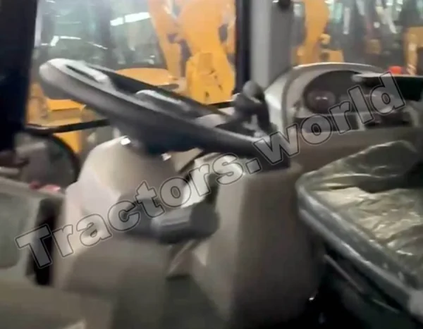 Massive 4CX Backhoe Loader In Ghana