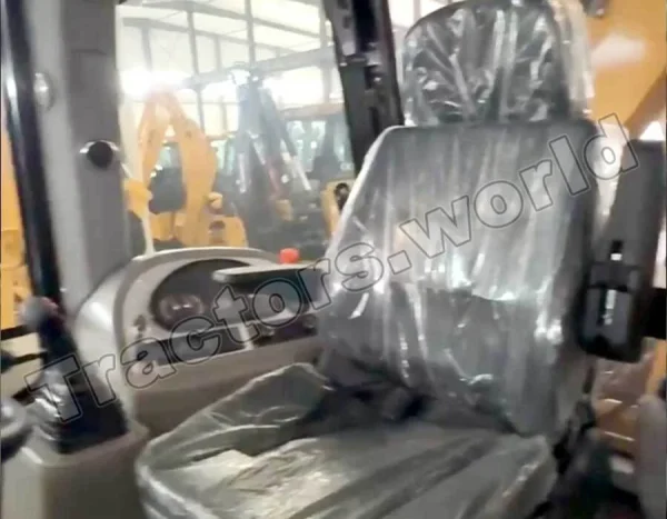 Massive 4CX Backhoe Loader In Ghana