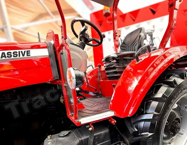 MT-460 Small 4WD Tractor In Ghana