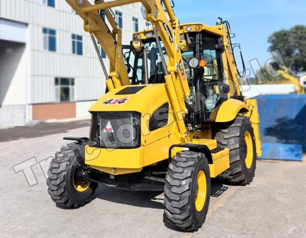 Massive 3CX (Side Shift) Backhoe Loader In Ghana
