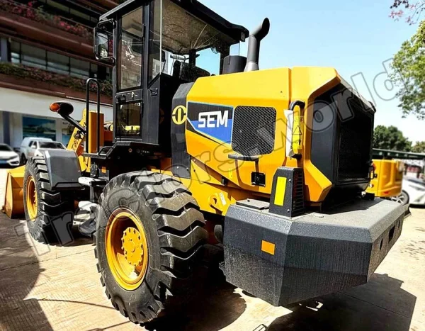 SEM 636F Wheel Loader In Ghana