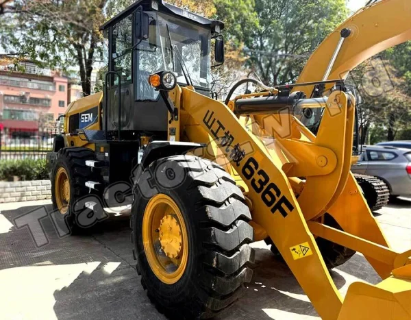 SEM 636F Wheel Loader In Ghana
