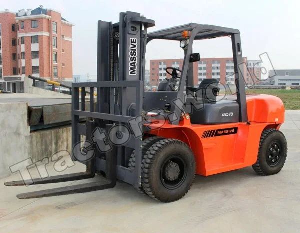 Massive CPCD70 Forklift In Ghana