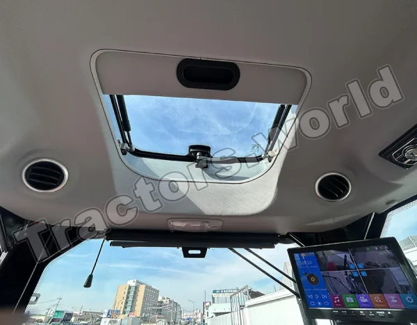 Massive MFT 4105 4WD Tractor In Ghana