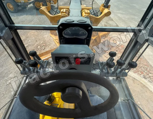 Massive 914 Motor Grader In Ghana